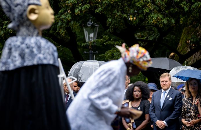Het is overbodig dat koning Willem-Alexander sorry heeft gezegd voor het slavernijverleden. Het aanbieden van excuses voor dingen die je zelf niet hebt gedaan, en die zich bovendien honderden jaren geleden hebben afgespeeld, is complete lulkoek. bit.ly/3r3zPP4