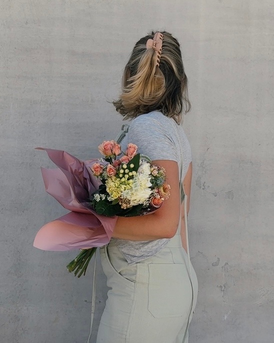 Forever21's tweet photo. Tag someone below and they have to buy you flowers 🤭Shop this look from @brelee in stores or online at #Forever21.
-
#outfitinspo #ootd #summerbasics #aestheticoutfit https://t.co/stt8tjnfTc