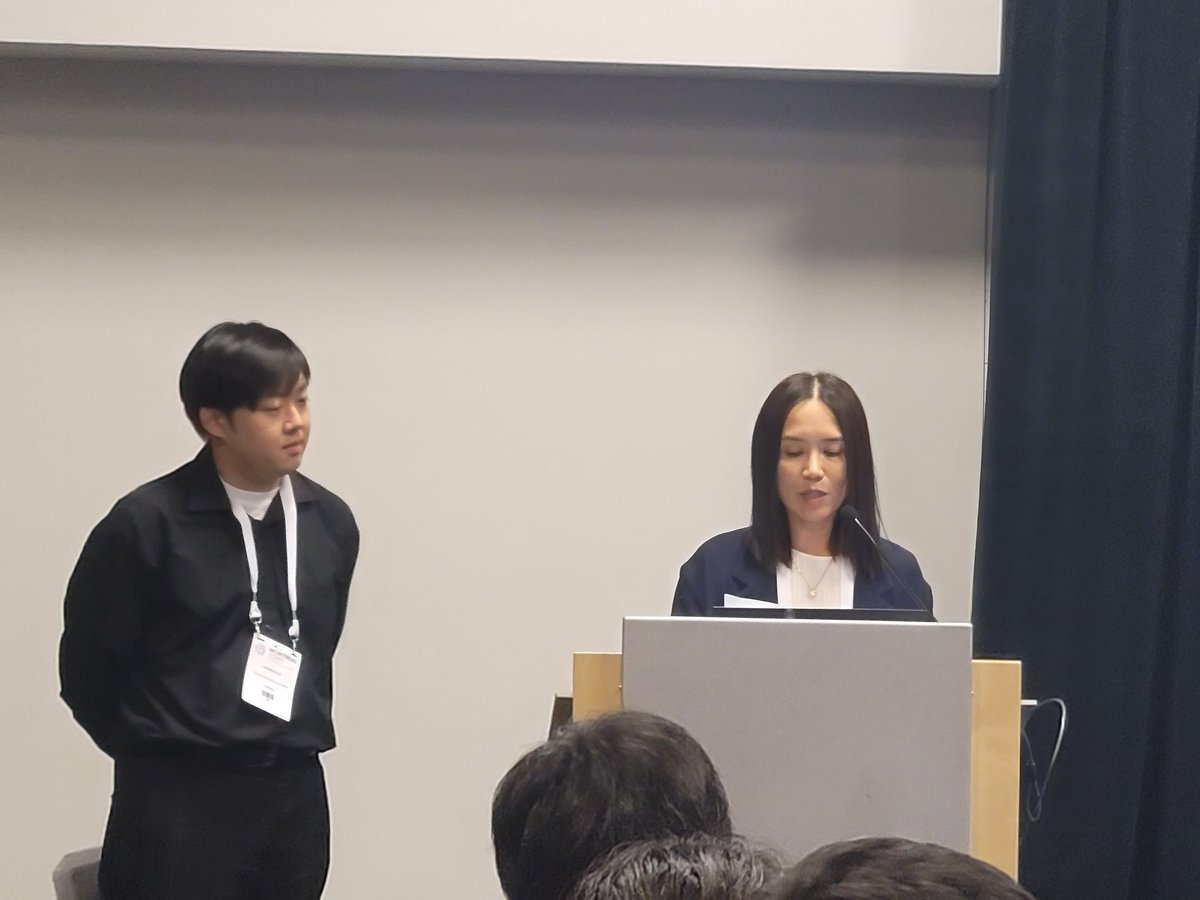 <a href="/DrCharlotteLee1/">Charlotte Lee</a> and Franco Ng from <a href="/NursingTMU/">Daphne Cockwell School of Nursing</a> presenting their research findings at the <a href="/ICNurses/">ICN</a> #ICNCongress.
