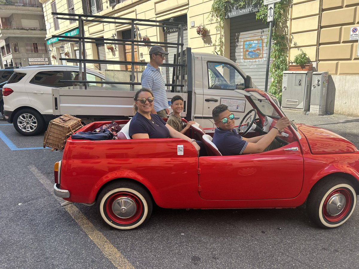 M__Sierra's tweet photo. Rome day 1 was a success. https://t.co/vimC9lQ546
