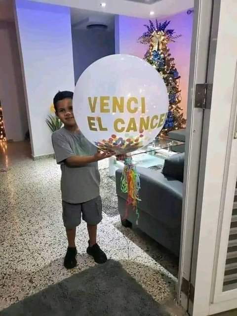 ACABA DE VENCER EL CANCER PERO ESTÁ MUY TRISTE PORQUE NADIE LO A FELICITADO.
