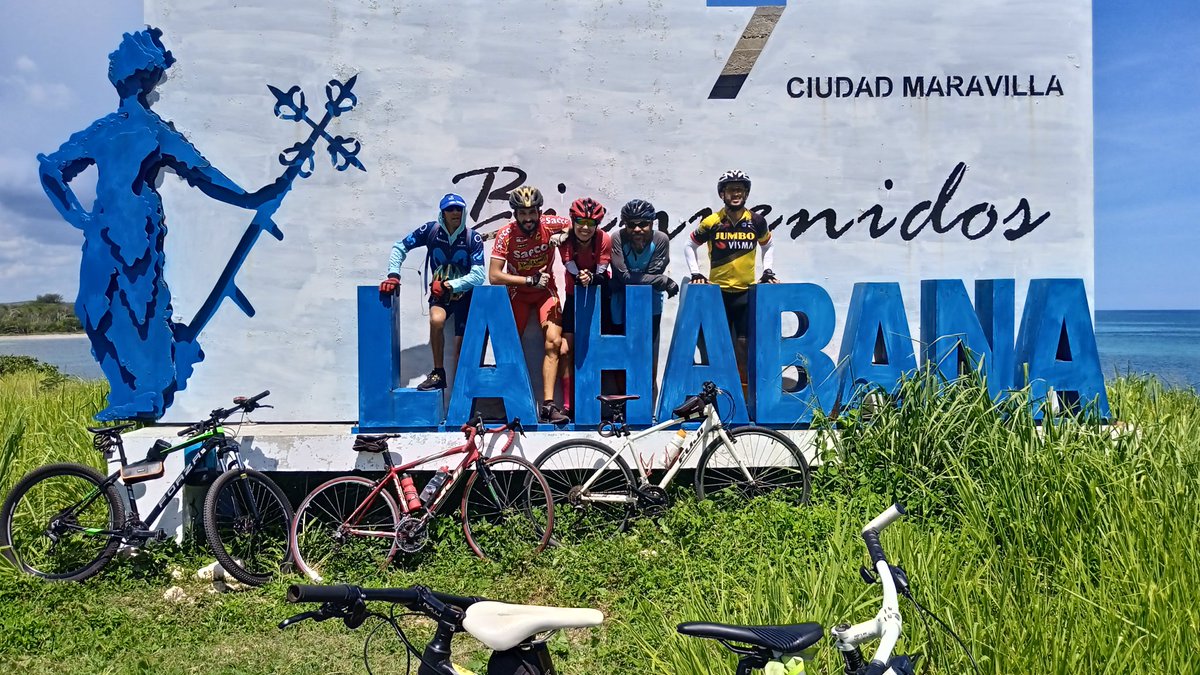 La Habana 🇨🇺🚴
#LaGrupeta