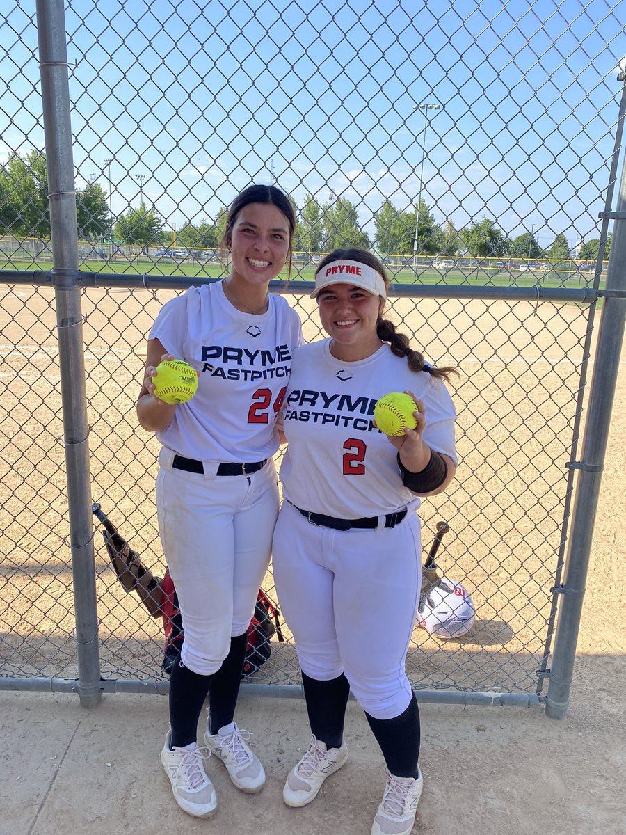 <a href="/escoe_makenzi/">makenzi escoe</a> (2024, Berryhill HS) with a walk off 💣 and <a href="/brooklyn_ray02/">Brooklyn Ray</a> (2025, Blackwell HS) with a solo 💥in the quarterfinal 4-3 win at Ringneck! 
#prymefastpitch 
#pryme16uray