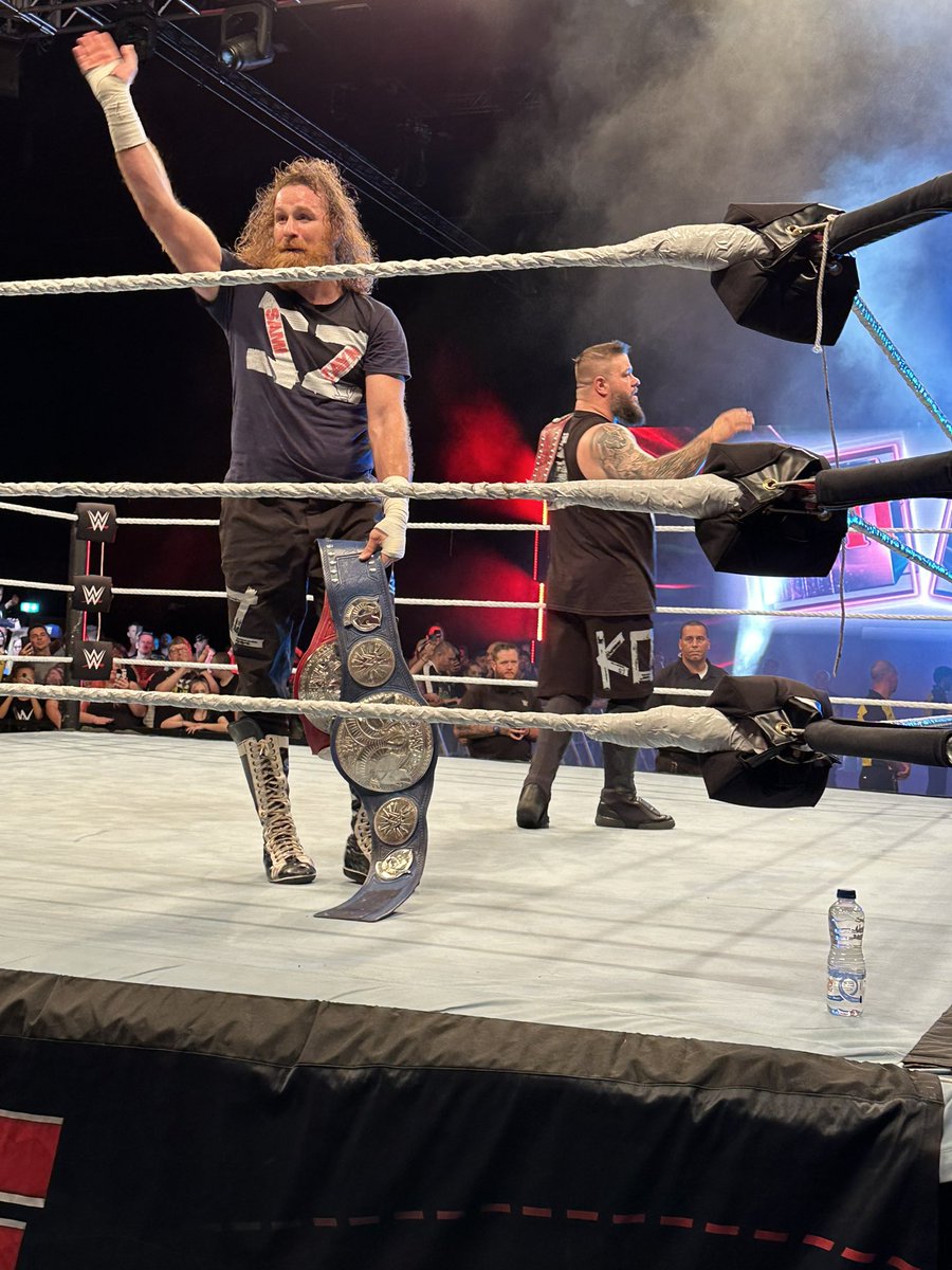 tfaulds21's tweet photo. Had the best night with my boy at #WWECardiff  @SamiZayn https://t.co/6pY3OSndJ6