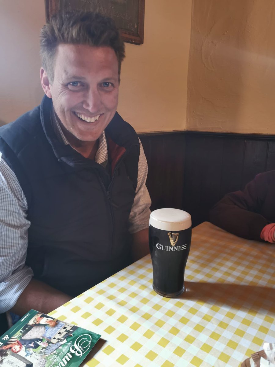 DustinPascoe1's tweet photo. Guinness in Ireland- bucket list TICK https://t.co/8SnjqSaQmY