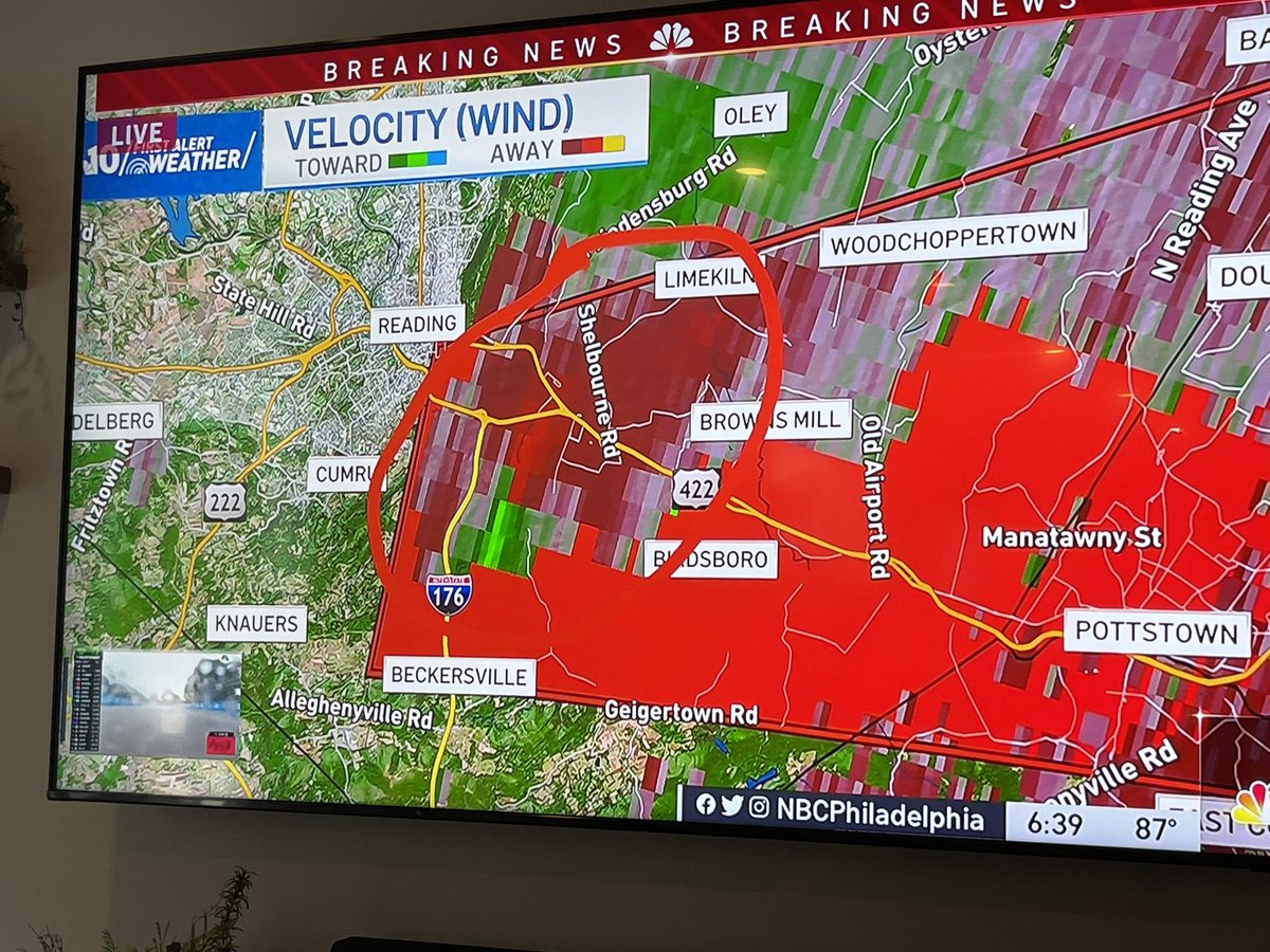 StringCheeseInc tweet media