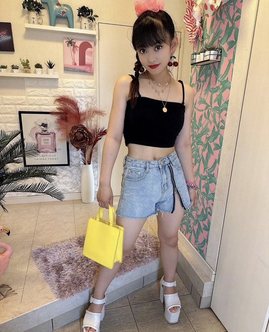 Twitterのコスプレ画像17