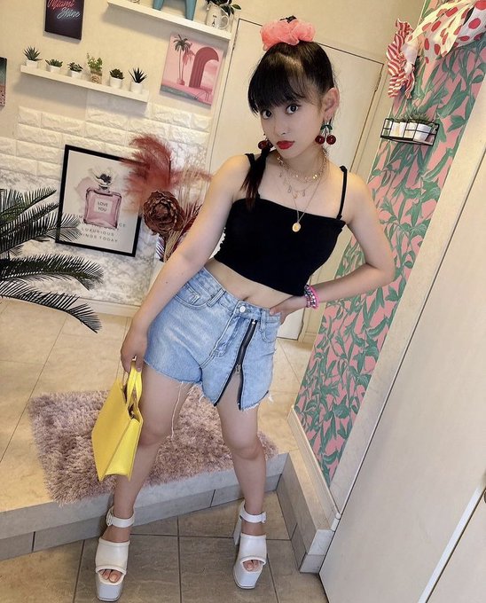 Twitterのコスプレ画像16