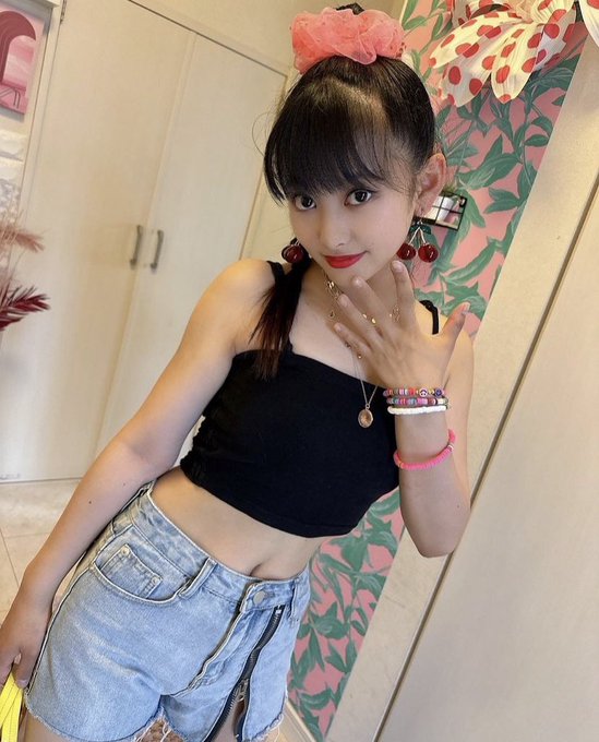 Twitterのコスプレ画像18