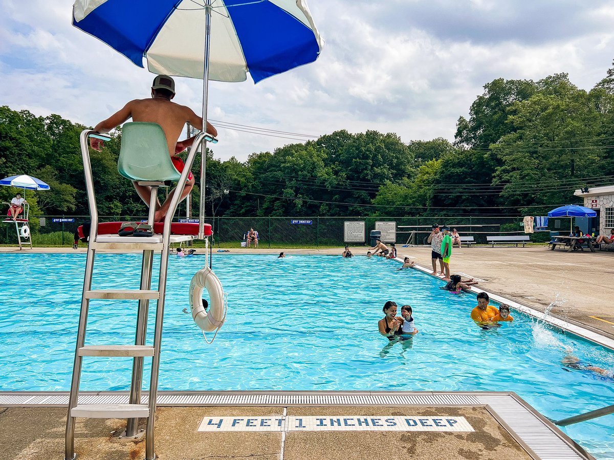 exurbanist's tweet image. ☀️ Celebrating #summer weather forecast fails in #Peekskill at the Veterans Memorial Pool in Depew Park ☀️