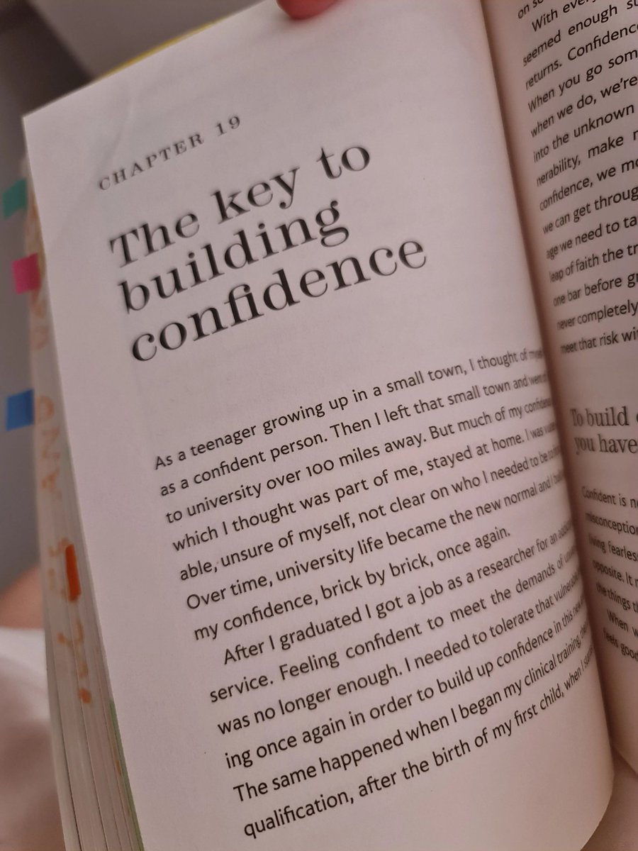 MaggieChary's tweet photo. Reading before sleep
Chapter 19
The key to Building Confidence https://t.co/DbH74LUdpN