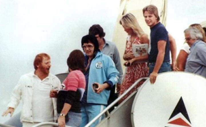 True Elvis Fan 4Life 🕺🎸🎤 tweet media