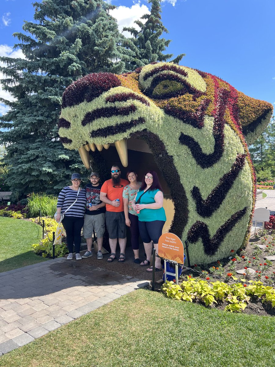 The new quarry.

The friends you make through WoW are truly something I cherish and value. 
To those I've met IRL, those that don't play wow anymore, and the ones that have been there from the beginning ❤️❤️