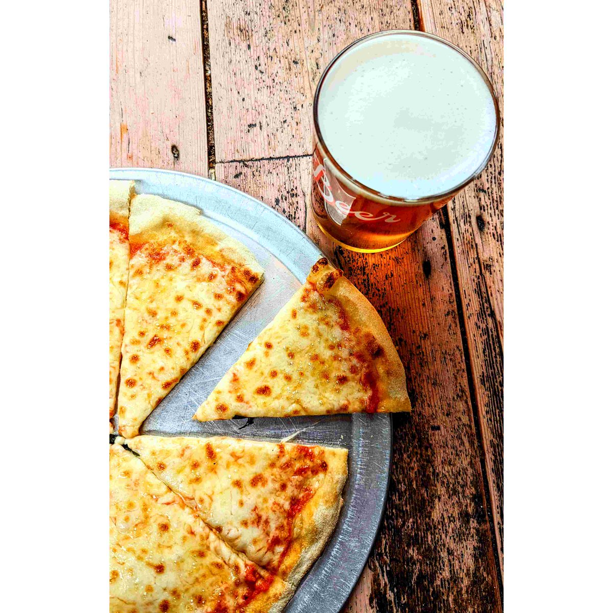 Uni may be done but remember you can still get our lunchtime deal Monday-Friday 12-5! Any pizza and a soft drink for only £10! 😍
