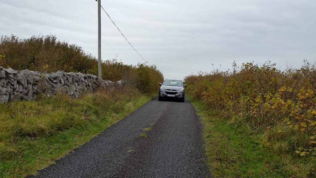 JodyHalsted's tweet photo. Learn more about transportation options within Ireland + tips to know when considering how to get around Ireland whether traveling by train, bus, boat, or car!

https://t.co/kxIMAknLK2 https://t.co/dTBQsOkrPt