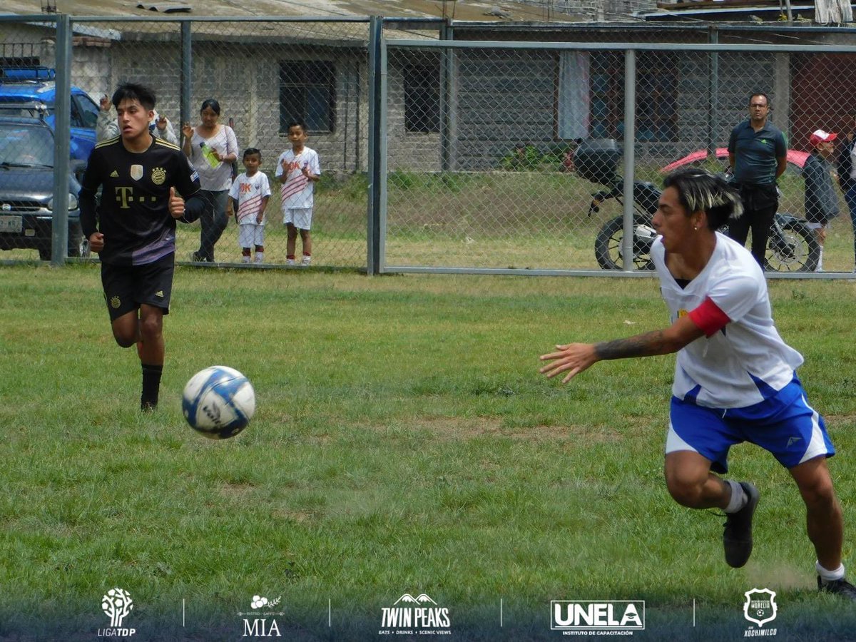𝓢𝓤𝓑-20

Partido de preparación para nuestra 𝓢𝓤𝓑-20, juego amistoso para medir el desempeño de cada uno de nuestros jugadores previo al inicio del torneo,  jugadores de TDP tuvieron participación en el encuentro de hoy. ⚽⭐ 

Cilesi 𝓢𝓤𝓑-20 (8 ) vs (3) Promotora Oro