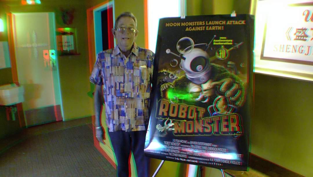 3-D SPACE tweet media