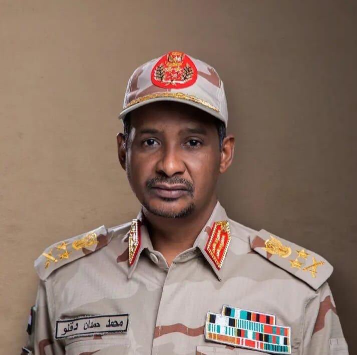 كل يوم صورة لشخص كسمه (@kosom_everyday) on Twitter photo 