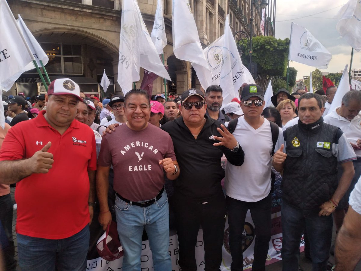 CRISTOPEPE25's tweet photo. @alejandrorobmx @Claudiashein @delfinagomeza @HMBM_16 @juanrubiog @Efrainmoralesl @LuisaAlcalde @lopezobrador_ @BenitoGarca20 @MiguelA68360907 El STTP PRESENTE EN ESTE 5TO ANIVERSARIO DE LA 4TA TRANSFORMACION UN AÑO MAS CONVENCIDOS DE LA CONTINUIDAD POLITICA CON ANMLO https://t.co/OPS9pWYBqP