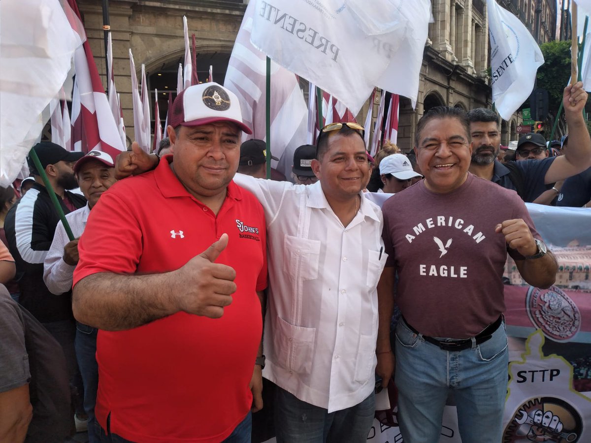 CRISTOPEPE25's tweet photo. @alejandrorobmx @Claudiashein @delfinagomeza @HMBM_16 @juanrubiog @Efrainmoralesl @LuisaAlcalde @lopezobrador_ @BenitoGarca20 @MiguelA68360907 El STTP PRESENTE EN ESTE 5TO ANIVERSARIO DE LA 4TA TRANSFORMACION UN AÑO MAS CONVENCIDOS DE LA CONTINUIDAD POLITICA CON ANMLO https://t.co/OPS9pWYBqP