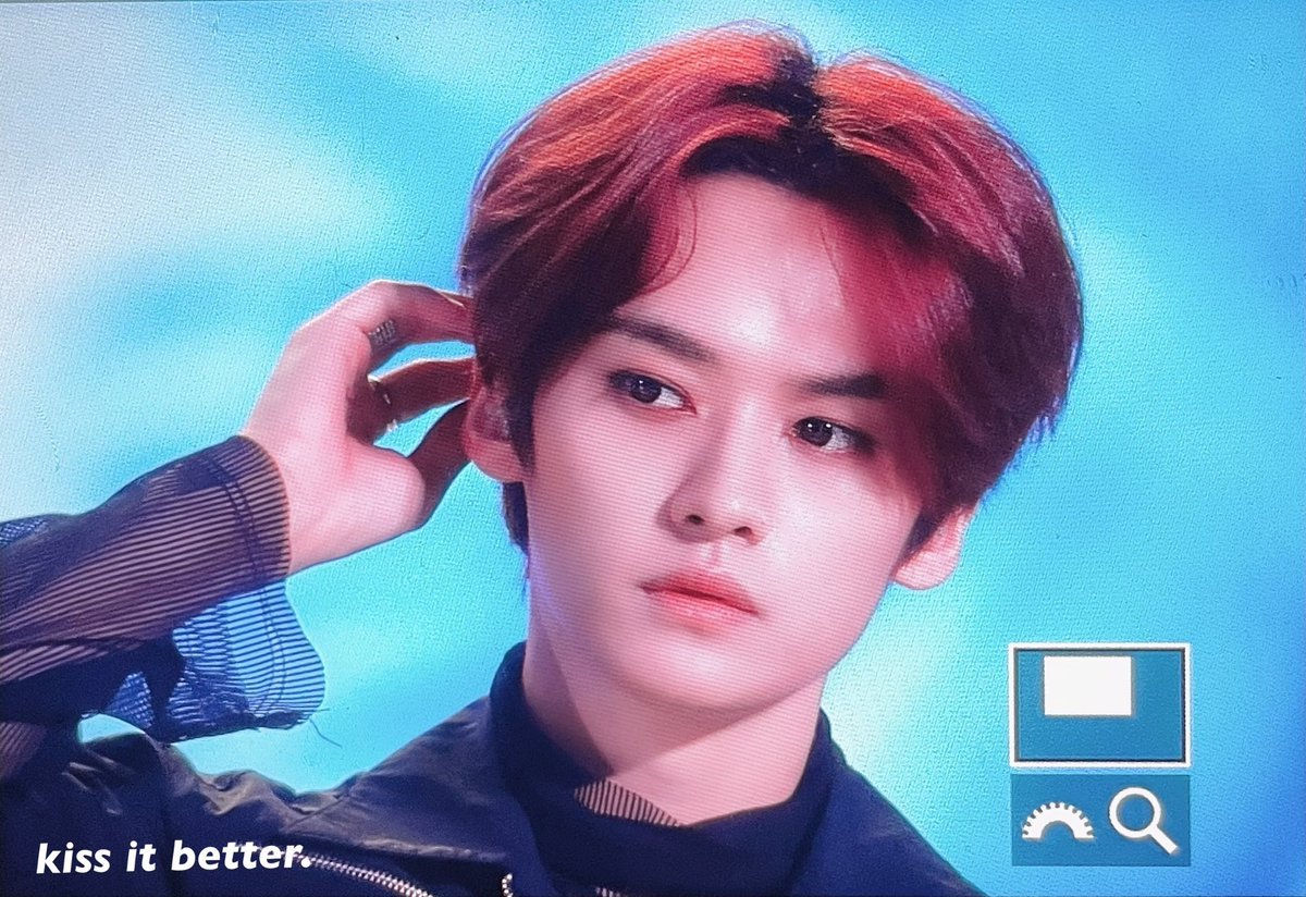 linoscookie's tweet photo. isnt he like ??? insane https://t.co/D5Ze8w1dWo