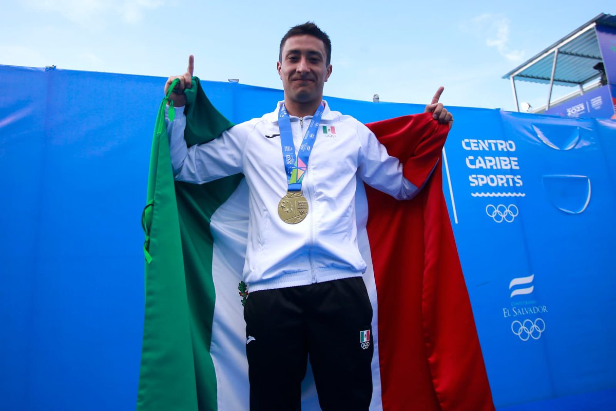 COM_Mexico's tweet photo. Diego García se lleva oro en trampolín de tres metros, en clavados, de Juegos Centroamericanos y del Caribe #SanSalvador2023. 

#MéxicoEnSanSalvador https://t.co/XWUvdNLQ0S