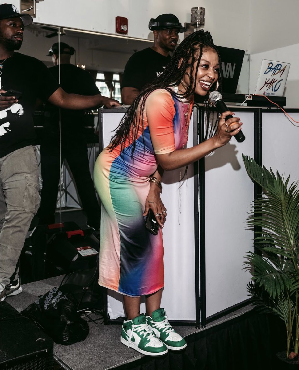 lipglossnhotsauce tweet media