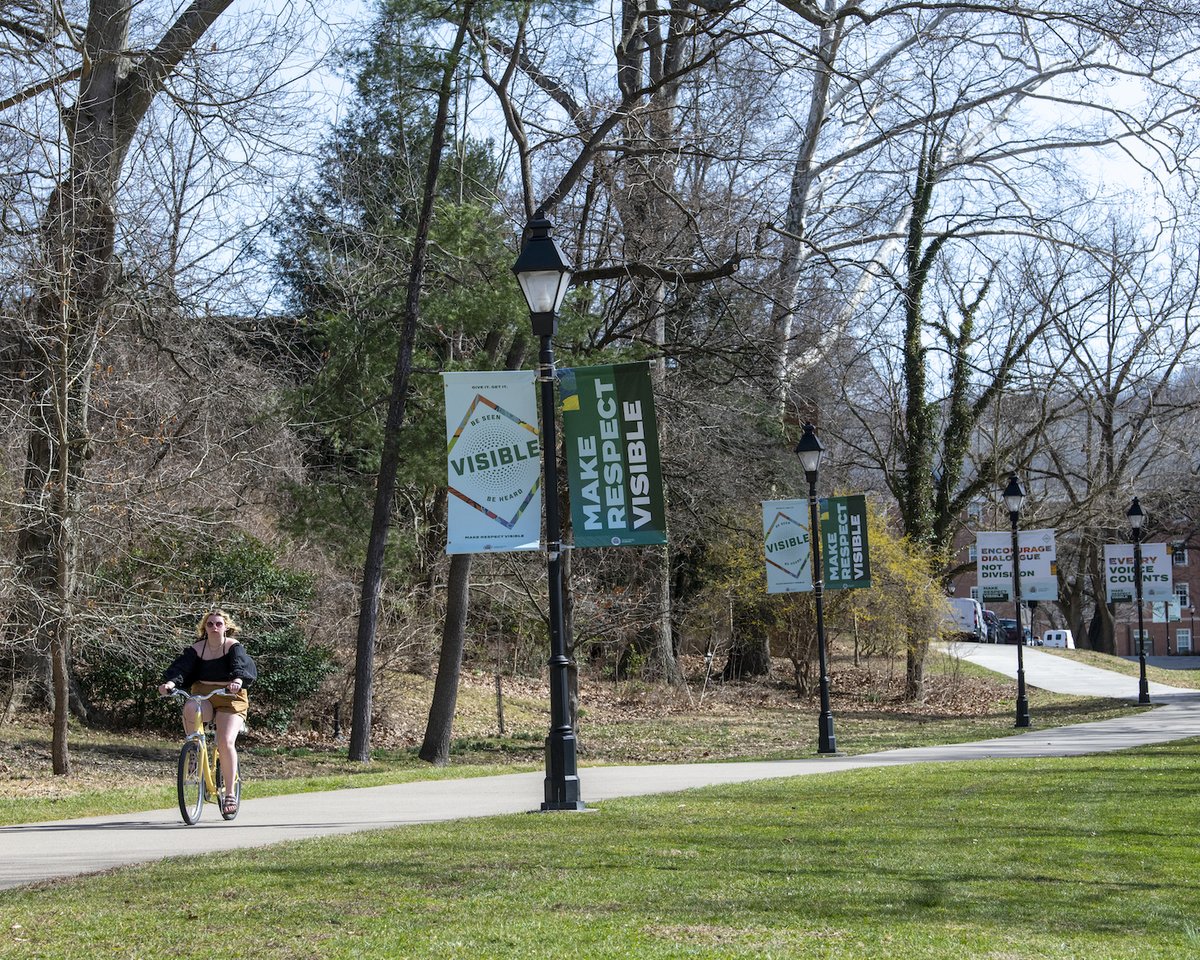 ohiou's tweet image. 25 years ago, @PWStudio was founded to bring a space for all to create art in the @athensohio community.
 
Now, Passion Works partnered with OHIO to bring its vibrant look and shared value of respect to @ohiou_diversity's Make Respect Visible campaign.
 
» ohiotoday.org/passion-works-…