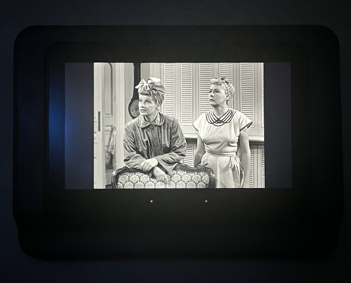PHXAZ1852's tweet photo. It's been a day of traveling hell @Delta finally the last leg, even it's a mess. Now, some old-school normalcy. #ILoveLucy #DeltaFirstClass https://t.co/SQ3oJgDguQ