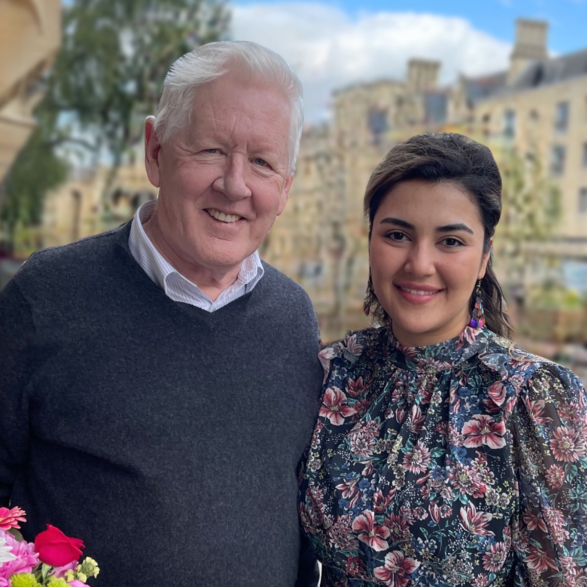 The past weekend saw #Rhodes120 take place & many of the alumni returned to celebrate 120 yrs of #RhodesScholarship @rhodes_trust.

It was an honour to meet up with @BobRae48 & grab a hot choc - a great man who has dedicated his life to public service & #humanrights. Shine on!