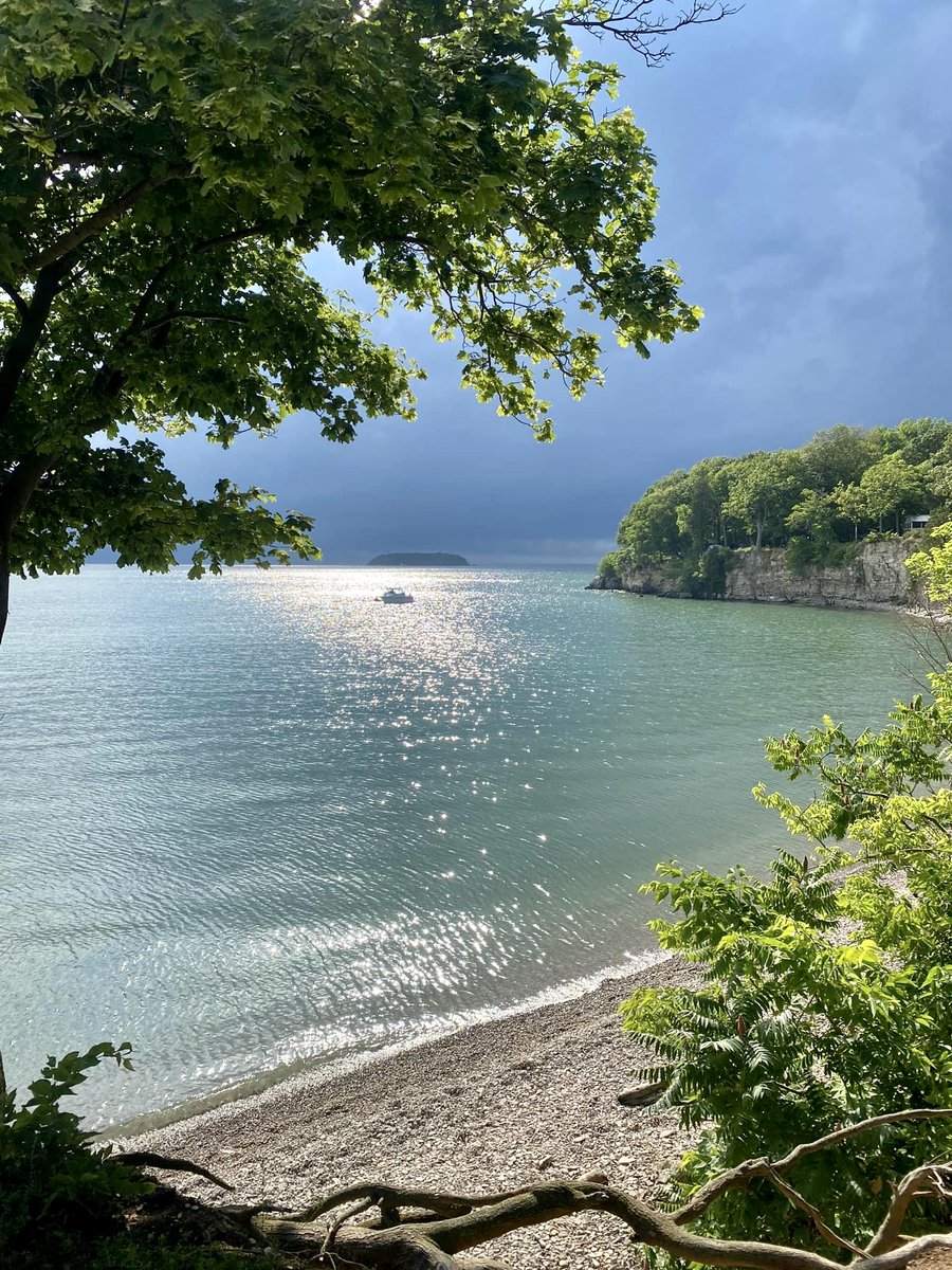 Miller Ferries (@millerboatline) on Twitter photo Amazing skies & more from Mother Nature ~ Put-in-Bay, Ohio.
1. View from the Put-in-Bay Ferry of <a href="/PerrysVIPM/">Perry's Victory& IPM</a>
2. <a href="/stonelab/">Stone Laboratory</a>'s Gibraltar Island from <a href="/Boardwalkpib/">Boardwalk Put-in-Bay</a>
3. <a href="/ohiodnr/">OhioDNR</a>'s South Bass Island State Park
#ohwx #wx #lakeerie <a href="/KellyDWeather/">Kelly Dobeck ☀️</a> Amazing skies & more from Mother Nature ~ Put-in-Bay, Ohio.
1. View from the Put-in-Bay Ferry of <a href="/PerrysVIPM/">Perry's Victory& IPM</a>
2. <a href="/stonelab/">Stone Laboratory</a>'s Gibraltar Island from <a href="/Boardwalkpib/">Boardwalk Put-in-Bay</a>
3. <a href="/ohiodnr/">OhioDNR</a>'s South Bass Island State Park
#ohwx #wx #lakeerie <a href="/KellyDWeather/">Kelly Dobeck ☀️</a>