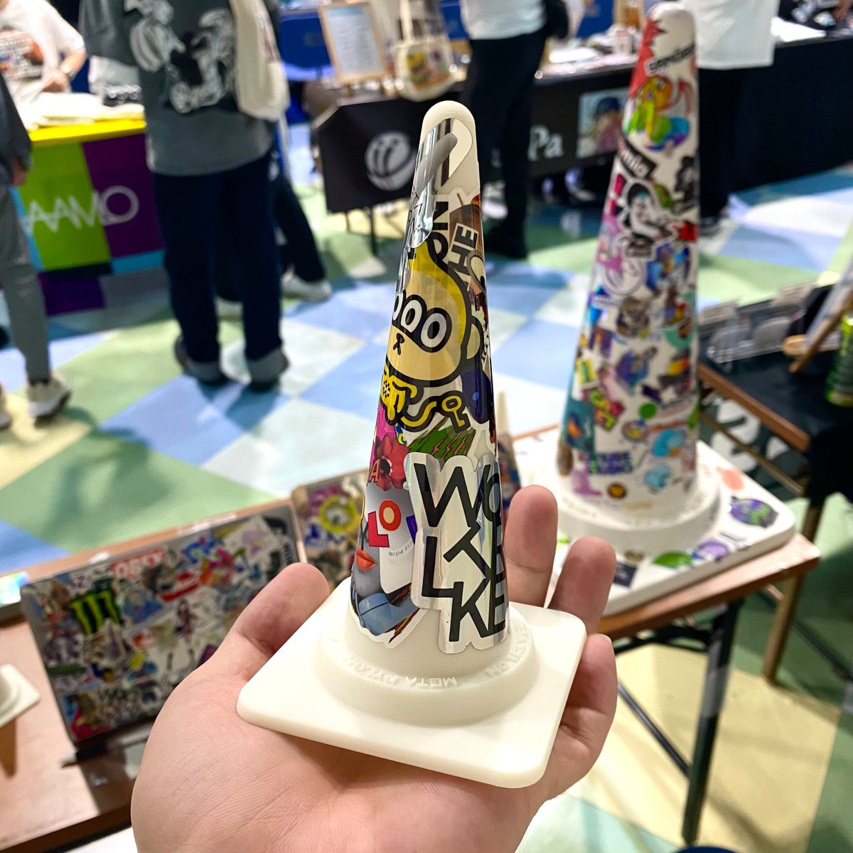 META PYLON tweet media