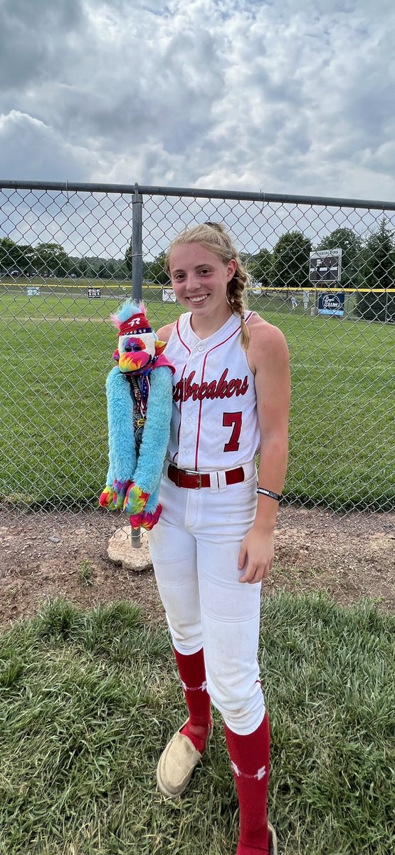 “🐒🚨Clutch Monkey Mo🚨🐒”

@2023CamMacKay (Gettysburg) jumped started the day at TNT Power Pool with the first homerun of the day☝️We hit 10 homeruns today💪💔 <a href="/GburgSoftball1/">GburgSoftball</a>