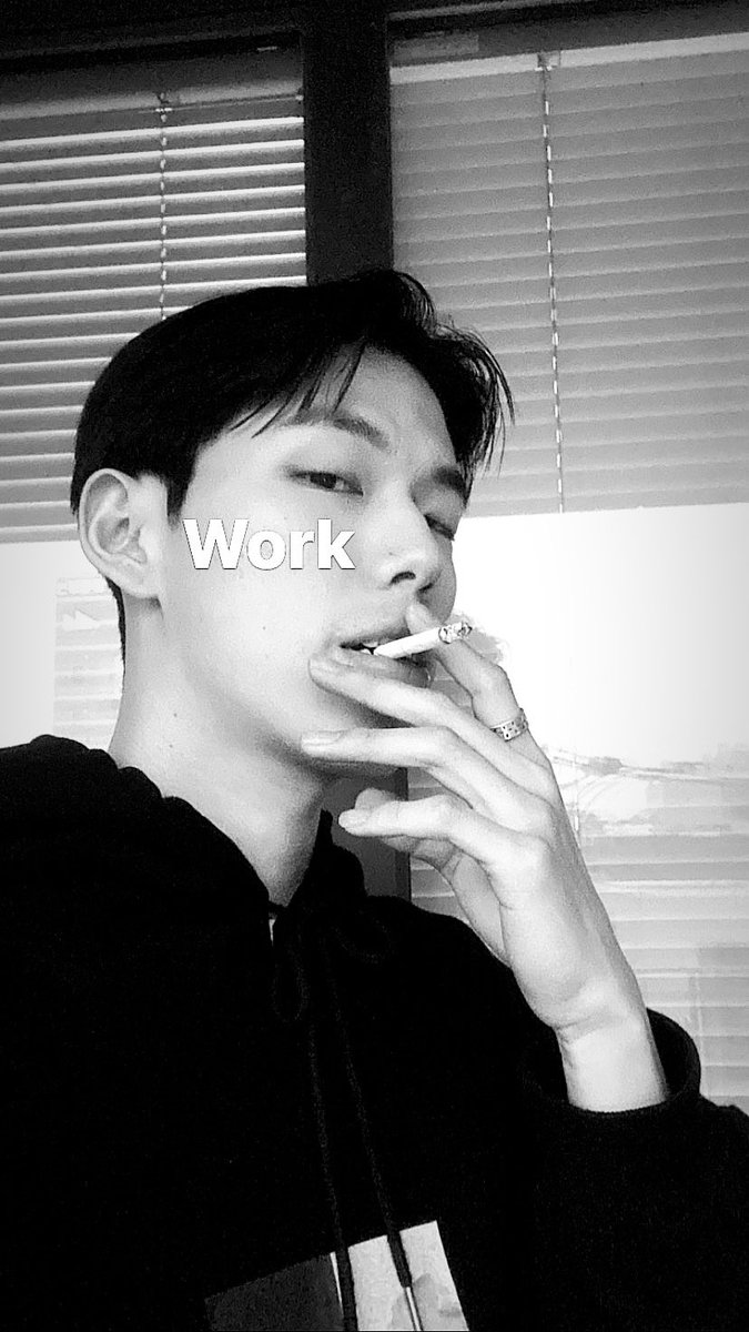wavykhakiii's tweet photo. 9:30am
Good morning https://t.co/nxTnz4z3VS