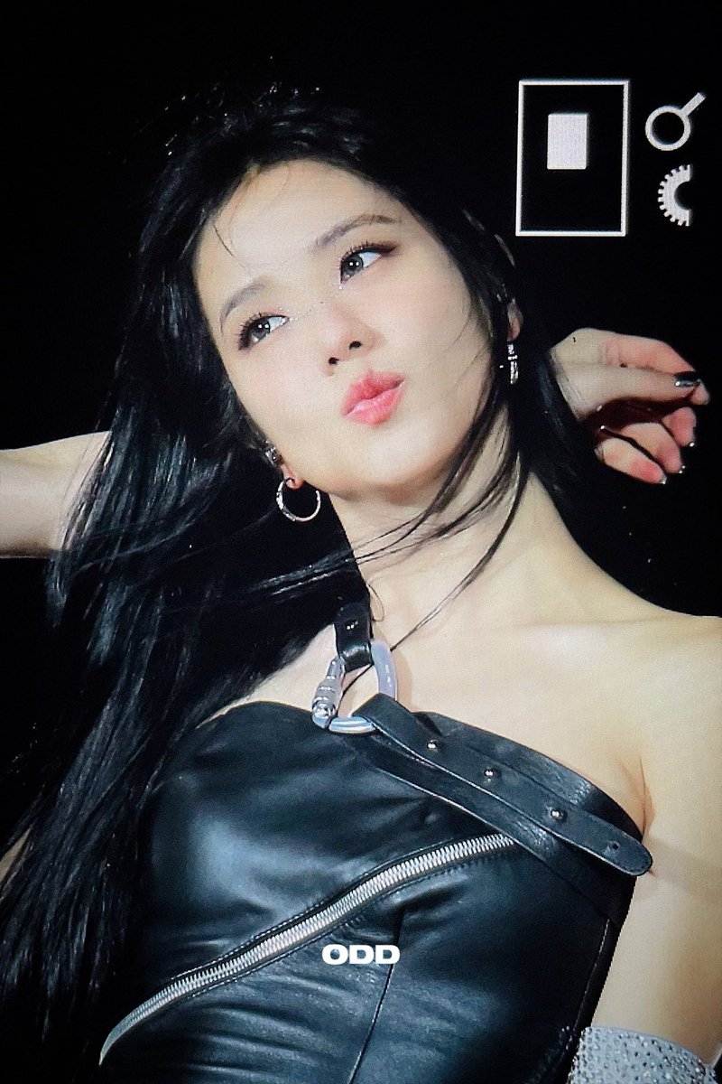 odd_0103's tweet photo. 230702 #블랙핑크 #지수 #BLACKPINK #JISOO @BLACKPINK https://t.co/U4FHqhbPEh