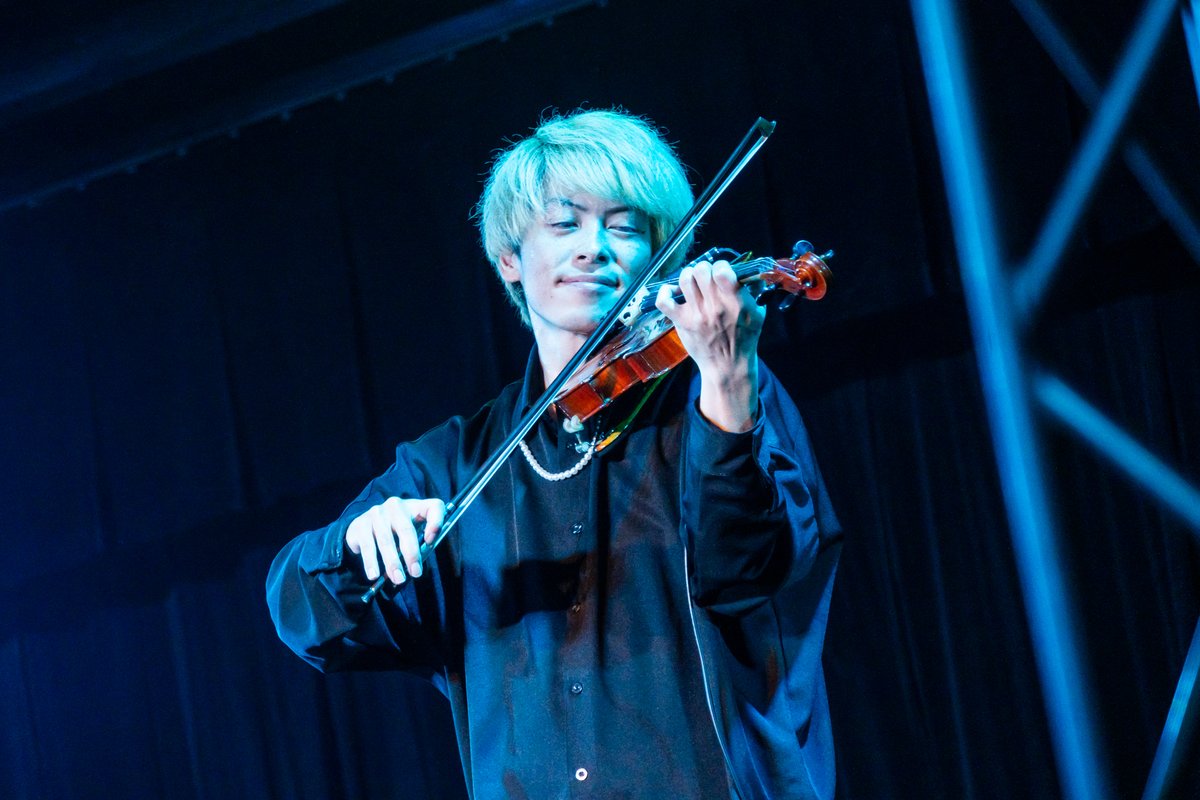 FestivalNagoya's tweet photo. Instrumental Festival In NAGOYA vol.6（閃光）
 ライブ写真一部公開・第二弾
【sources・ソーシズ】 
撮影:杉山テツヤ 
#川道良明 #稲垣ほなみ 
#KOHTEN 
#大瀬戸千嶋 #大瀬戸嵩 #千嶋里志 
#sources #加賀谷綾太郎 #日髙隼人 #野津永恒 #instfesNAGOYA2023 #instfesNAGOYA 
#杉山テツヤ https://t.co/0a6FIxZ8Ty
