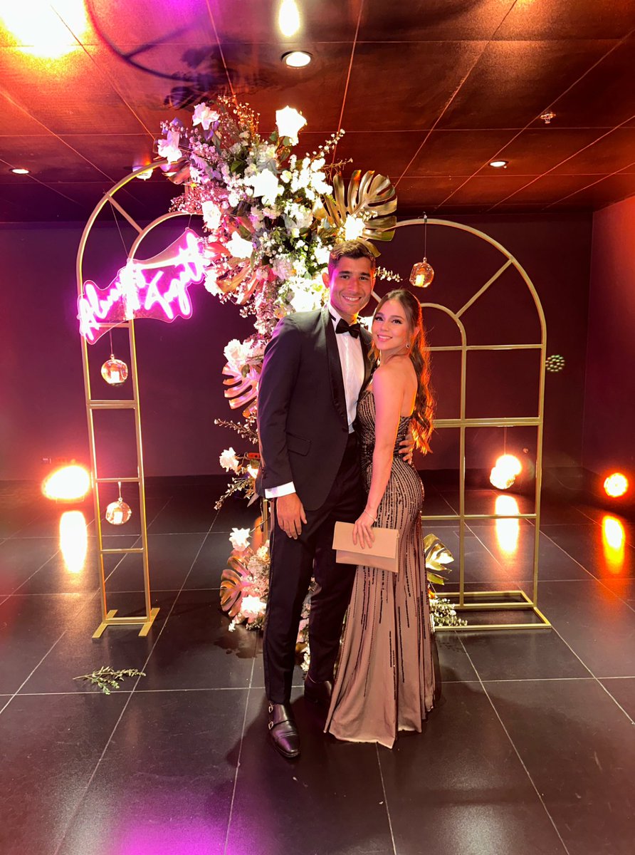 Celebrando el matri de mi hermano <a href="/JABecerraM/">Jaime Becerra Maya</a> ❤️