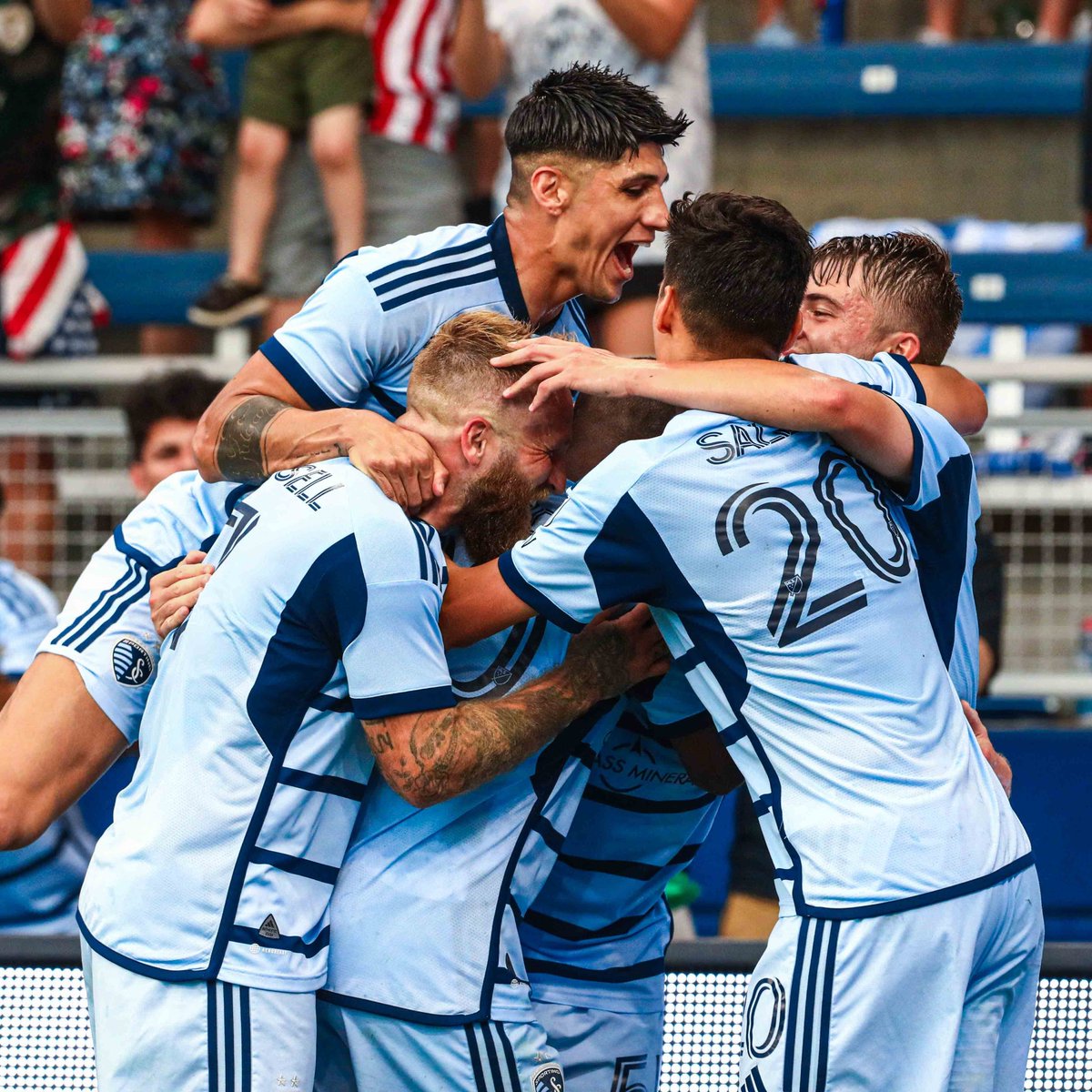 FWC26KansasCity's tweet photo. What a weekend for KC soccer! #WeAreKansasCity

@SportingKC (@MLS) 3-0 W
@TheKCCurrent (@NWSL) 1-0 W
@SportingKCII (@MLSNEXTPro) 7-1 W
@SunflowerStFC (@NPSLSoccer) 5-2 W
@SunflowerStFC (@WPSL) 3-0 W
@KCCourageSoccer (@WPSL) 6-1 W

And @gbusio13 scores in the @USMNT's 6-0 win! 🇺🇸 https://t.co/cMC9gVtc7g