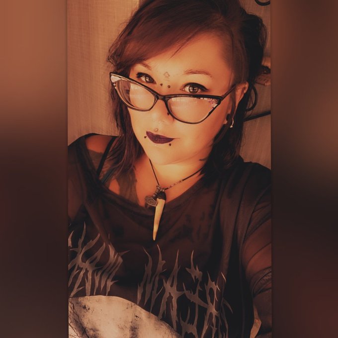 #NewProfilePic https://t.co/M4g65Mgfx0<a href="/tag/newprofilepic"class="tags">#NewProfilePic</a>