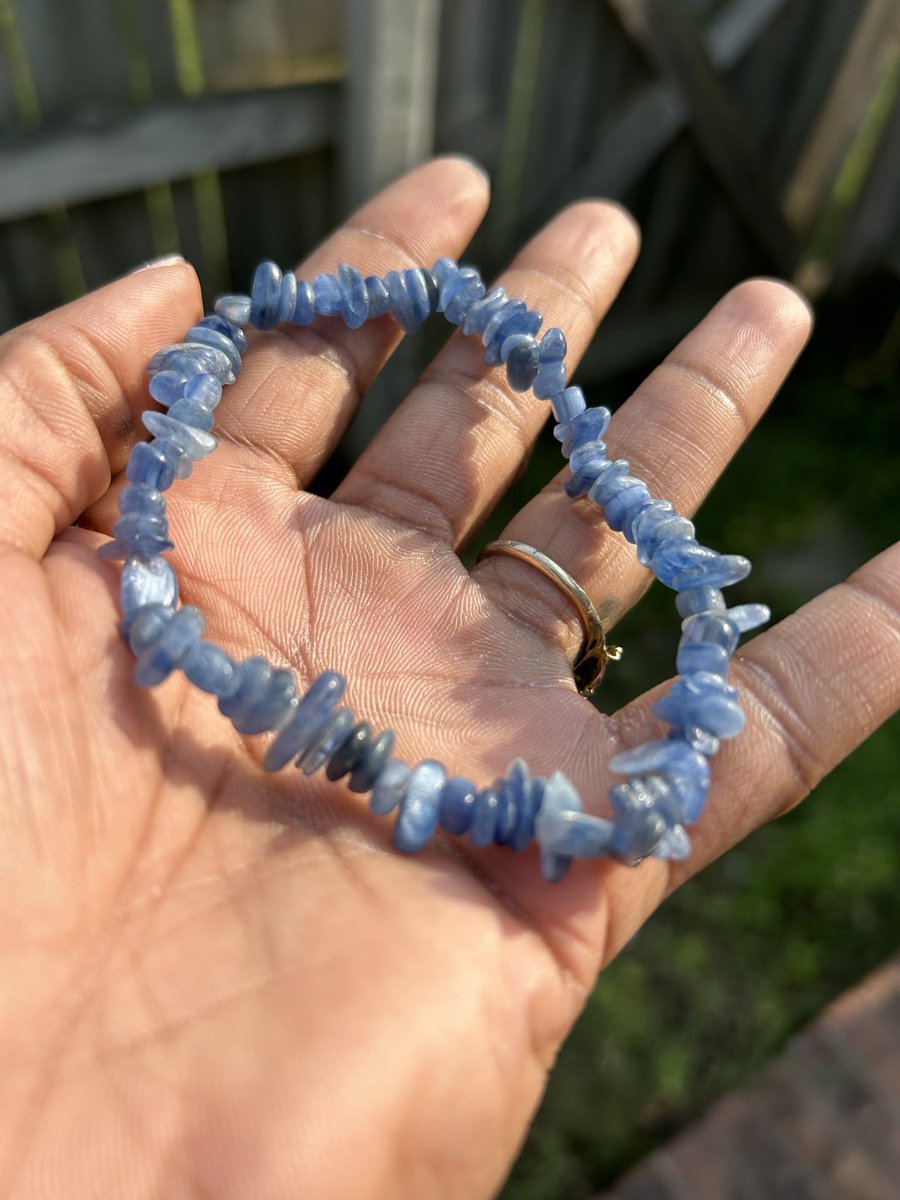 beadsbytink_'s tweet photo. Kyanite Waistbead with matching anklet π§π½
Healing crystal sets are a thing π..Waistbeadsβ’ ankletsβ’ Thigh beadsβ’ bracelets.. you can mix & match however youβd like π€
Order yours online π
https://t.co/7oFRPSuFbe
#BlackOwnedBusiness #waistbeads #Pixiebeadsbytink https://t.co/heqpU10cki