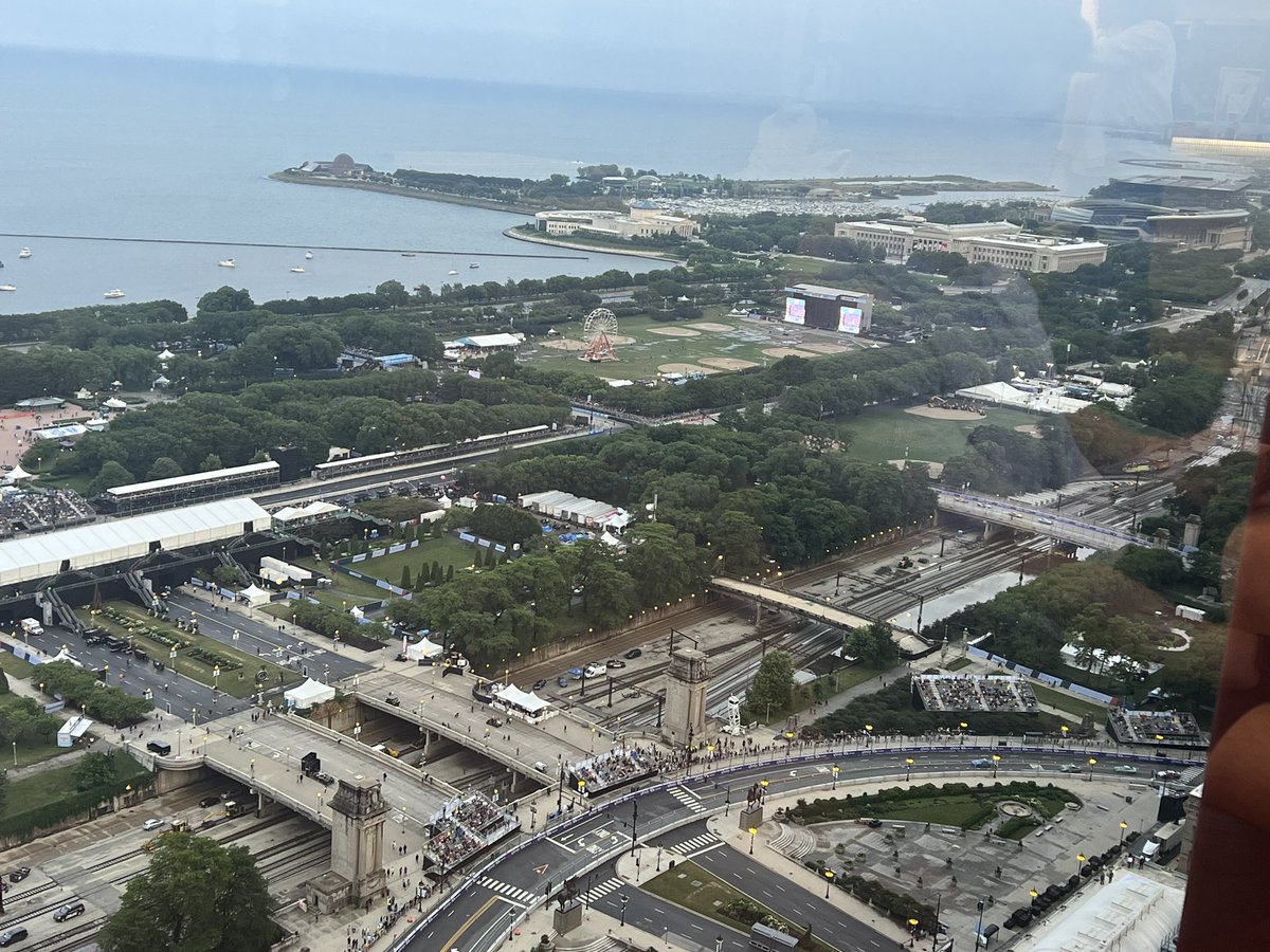 Fun to watch NASCAR from above (my first). Though they keep wiping out taking a left off Columbus onto Balbo and I have to say I’ve taken that turn countless times without any issues.  ¯\_(ツ)_/¯