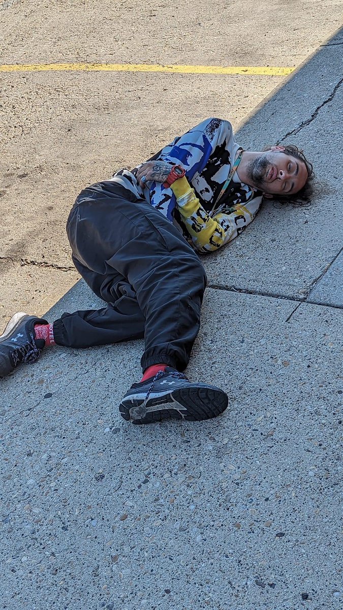 Arthur Craig Green tweet media