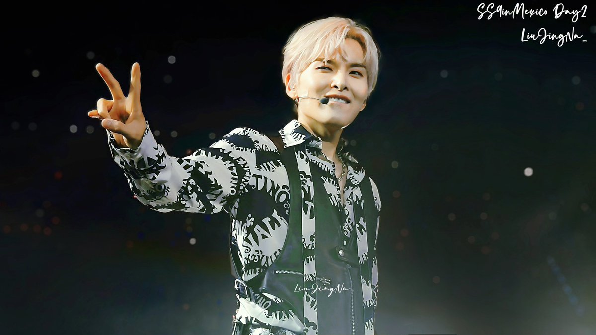 SS9 in Mexico🇲🇽 DAY 2

🤭💙 @9ryeong9 

#SUPERJUNIOR #suju #슈퍼주니어 #RYEOWOOK #金厉旭 #려욱 #リョウク #남미투어 #supershow9
#SuperJuniorEnMexico