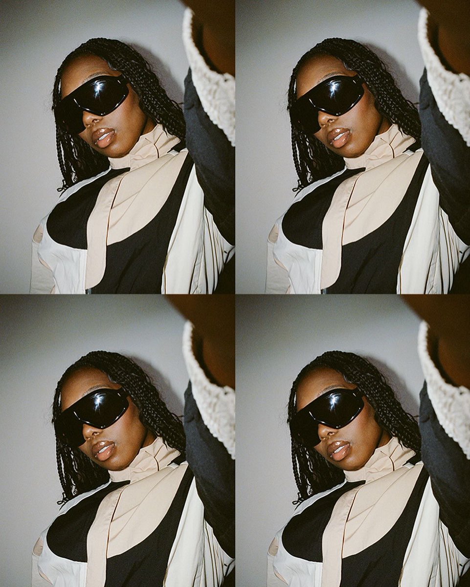 danasia_sutton's tweet photo. Me serving face for @Nike 🖤 https://t.co/xNogrEc4sj
