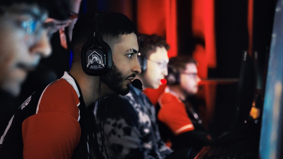 NativeGaming's tweet image. Native Red end up top 8 - we know we can do better. 

For the boys, improvement before Salt Lake City is the key, and we'll make sure we do our fans proud.

#N8V | #NativeGaming