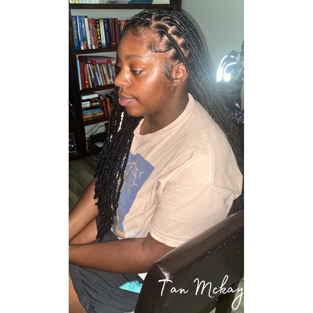 ImTamBtw's tweet image. I Put The ‘T’ In SPECIALTY When It Comes To Soft Locs 💪🏽
Have You Booked Your Appointment Yet??? 
#fauxlocs #fauxlocshouston #softlocshouston #butterflylocshouston #houstonbraids #houstonbraider #houstonbraiders #houstonbraidsstylist #houstonbraiderspecials