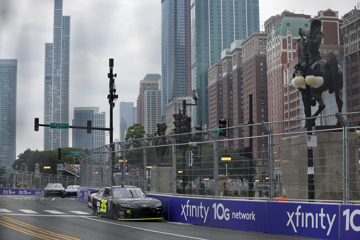 It didn’t turn our way there at the end but man I had fun this weekend @NASCARChicago !Felt good in the car and we had great speed in the race.We decided to pit, gave up a lot of track position and they called it 3 laps later.Thanks to everyone @EG_Motorsports for the opportunity