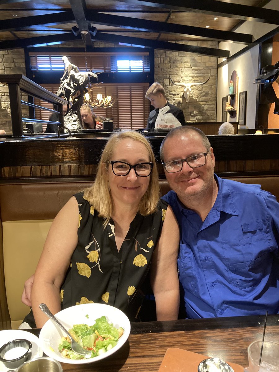 bobbyjthfd's tweet photo. 30 years with my lovely bride. Happy Anniversary!!! https://t.co/0SPEQuwm5T