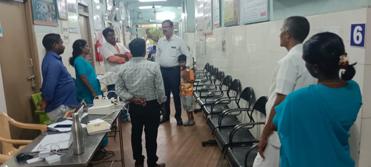TBMBAPuducherry's tweet photo. ACF CXR Screening mike announcement,IEC campaign Kalapet 01.07.2023with the team consisting of Mr.IyyanarSTS, Mr.SunderLT, Mr.MuruganTBHV,ANM,ASHAand State IEC Officer Mr.Manimaran underthe guidance of Dr.Venkatesh STO Puducherry#CMPuducherry #DDG2017 #EndTB https://t.co/MyhV7oLtA3
