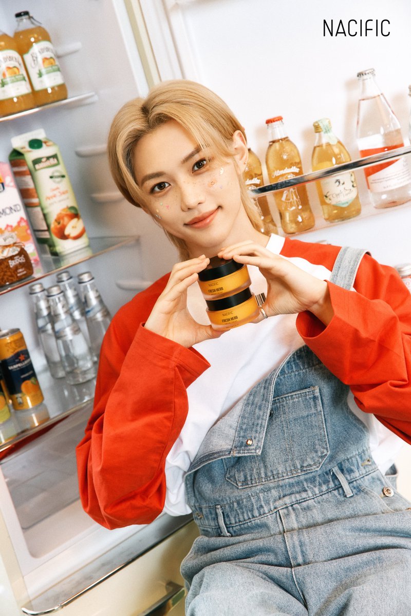 KrNacific's tweet photo. 𝗡𝗔𝗖𝗜𝗙𝗜𝗖 𝗫 𝗦𝘁𝗿𝗮𝘆 𝗞𝗶𝗱𝘀

𝗧𝗔𝗦𝗧𝗬 𝗞𝗜𝗧𝗖𝗛𝗘𝗡🍽️ 

필릭스'S PICK 

깊은곳까지 스며드는 영양감
네시픽 프레쉬 허브 오리진 크림

#네시픽 #스트레이키즈 #필릭스 #오리진크림
#nacific #StrayKids #Felix #origincream https://t.co/2V3QcCoqiK
